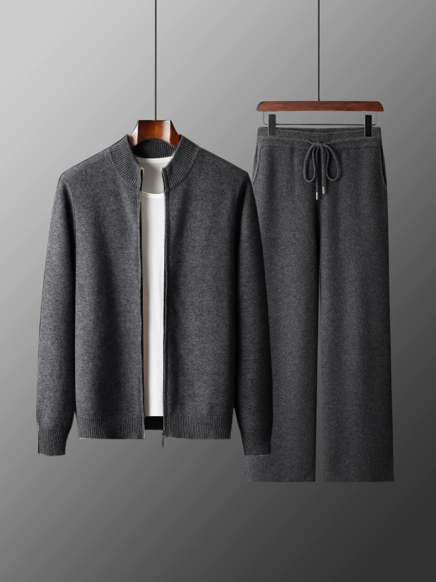 CASA PLATA THE ESTATE TRACKSUIT