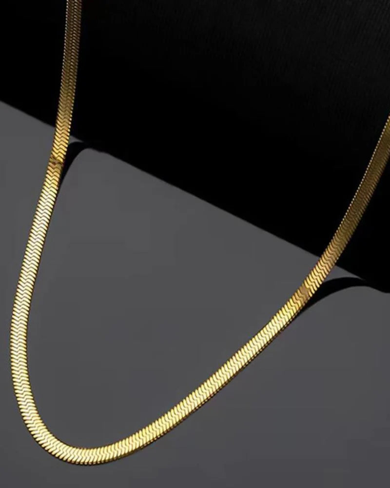 GIVA SLEEK CHAIN