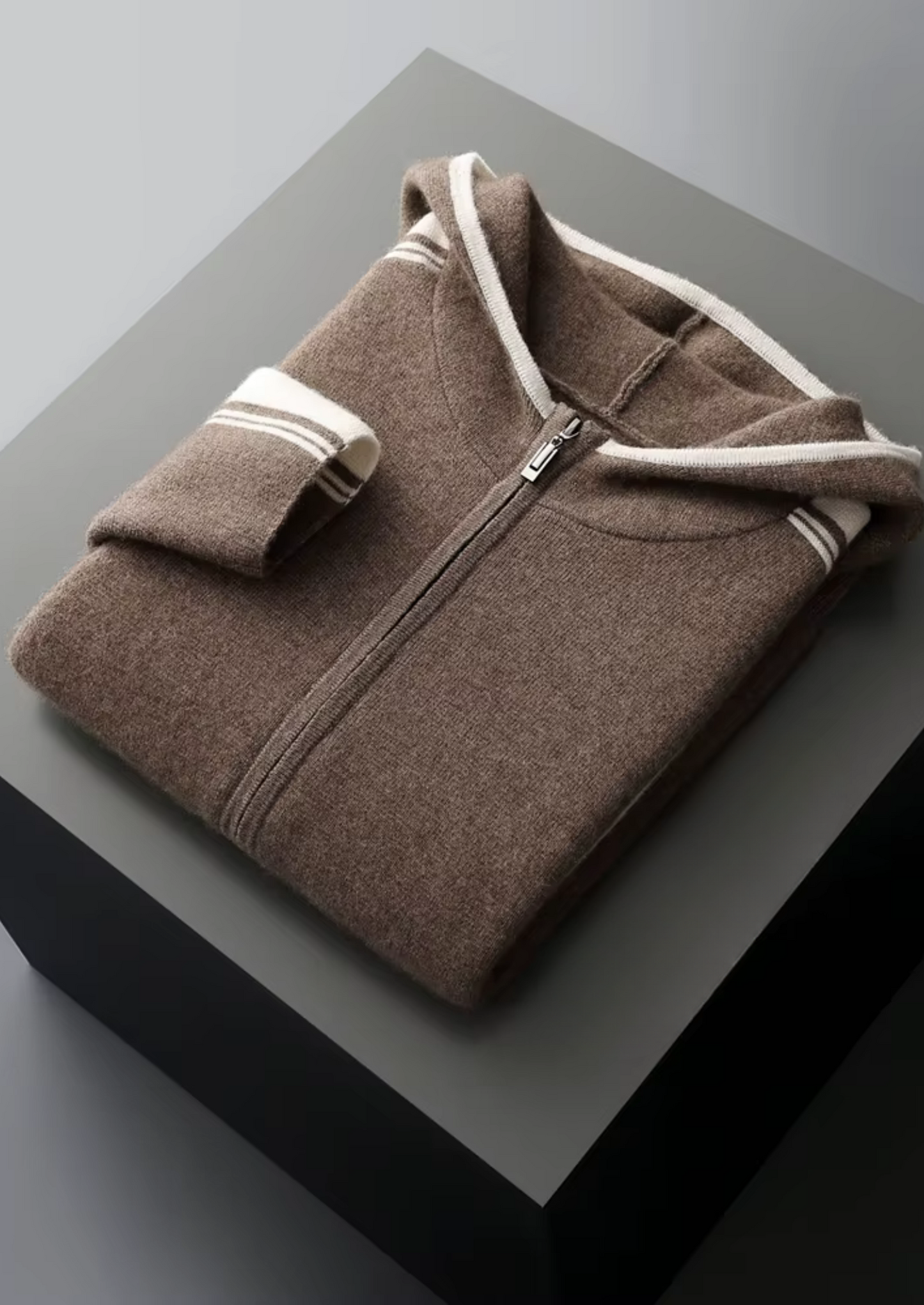 CASA PLATA REFINED LOUNGE