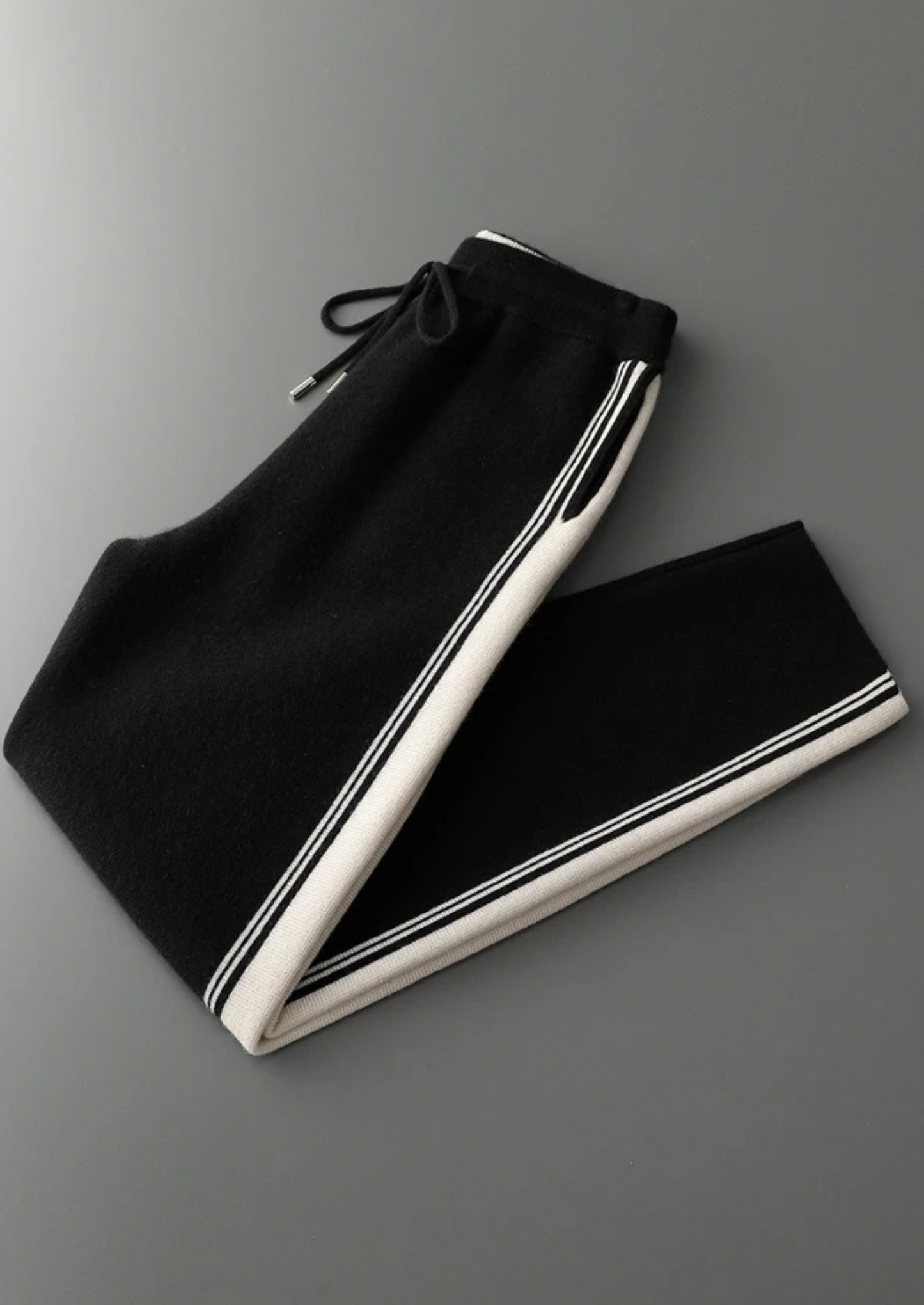 CASA PLATA REFINED LOUNGE