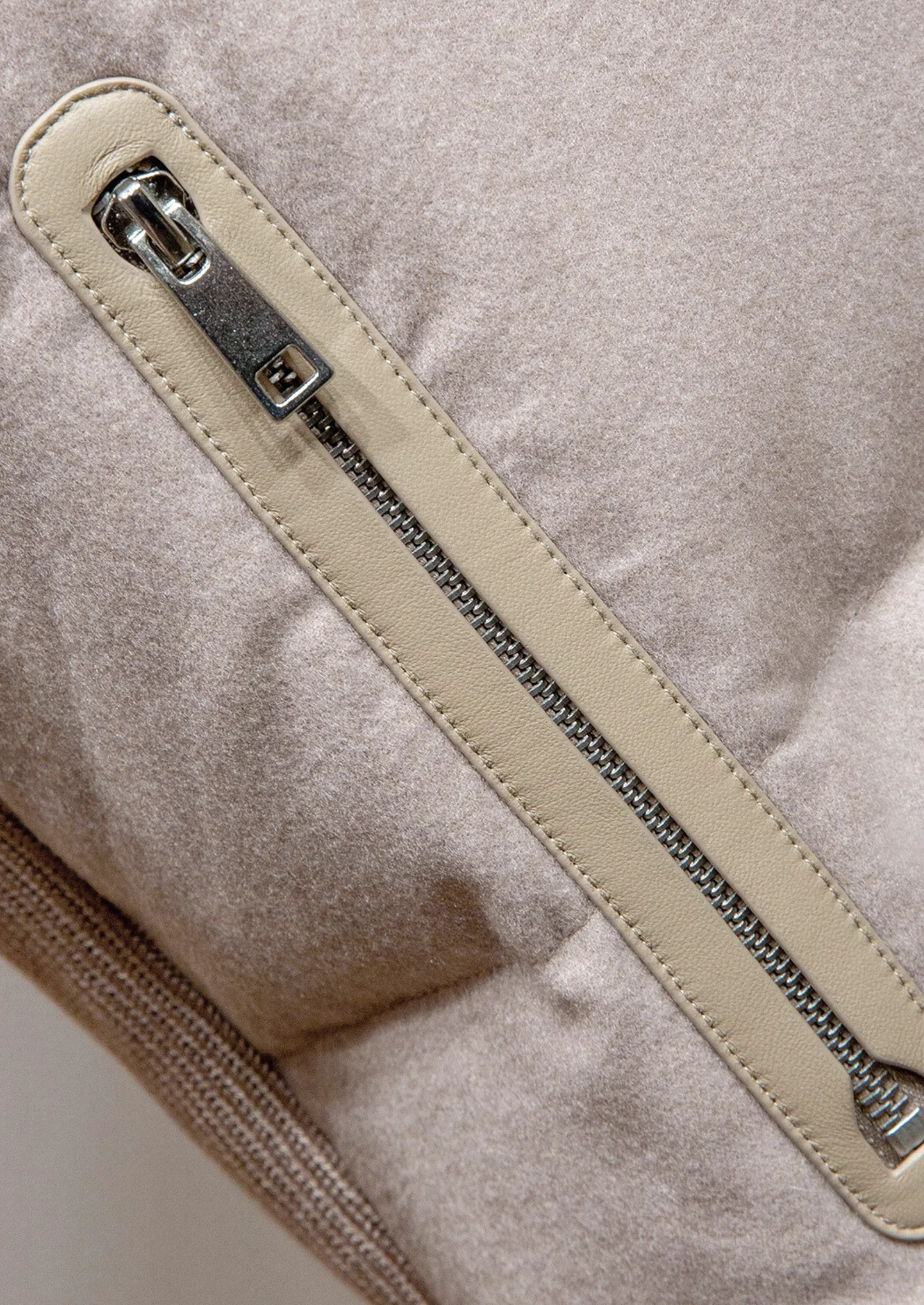 SANDSTONE ESTATE QUILTED JACKET